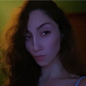 Meet your Posher, Nadja